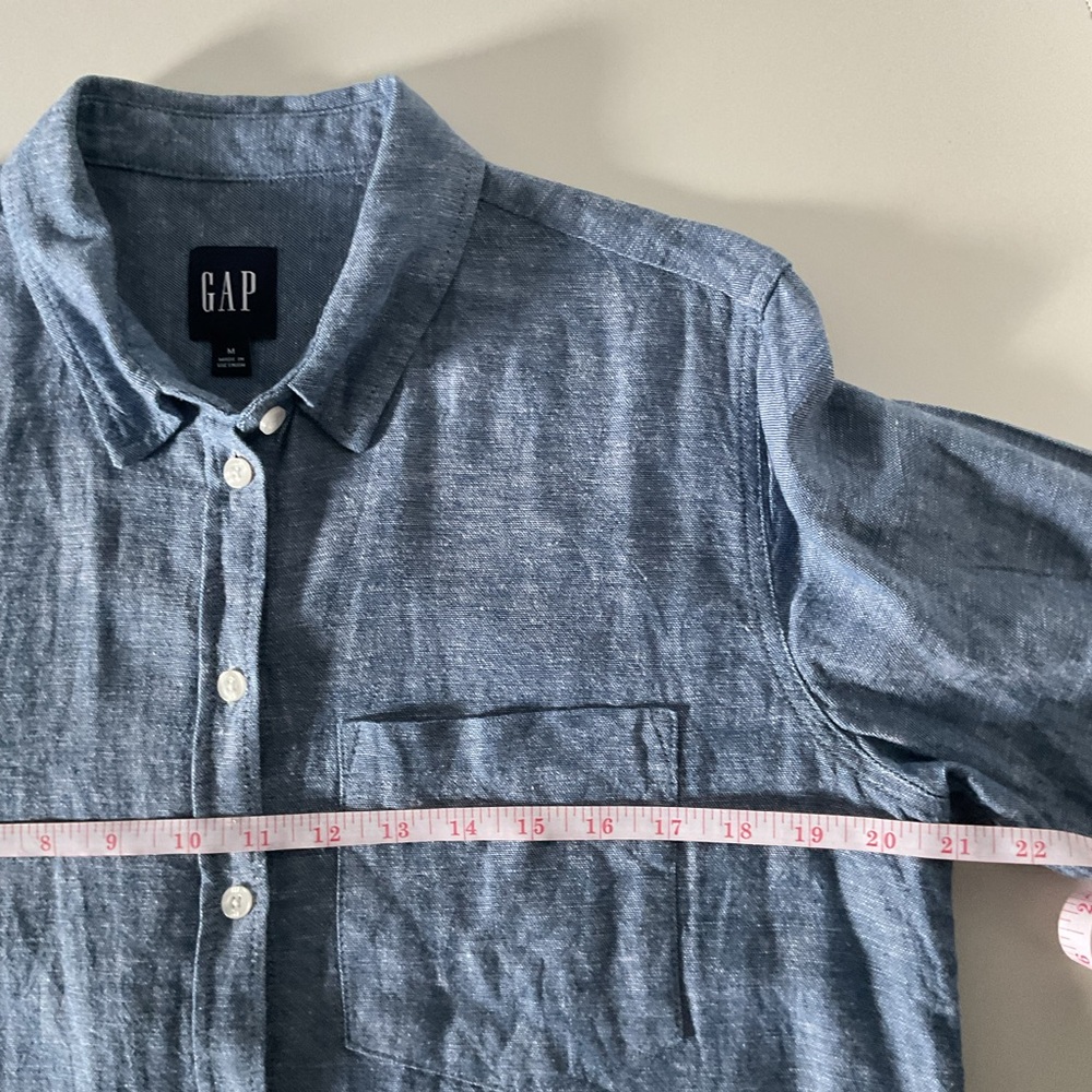 GAP Women’s Linen Blue Shirt - Picture 4 of 6
